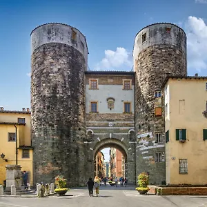 ilaria-and-residenza-dellalba.it-tuscanyhotel.com/